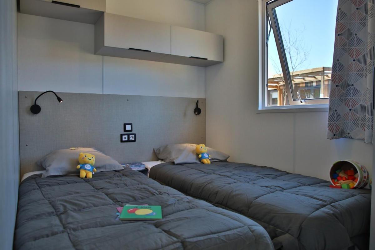 Camping Maeva Respire Le Village Perrosien Exterior photo